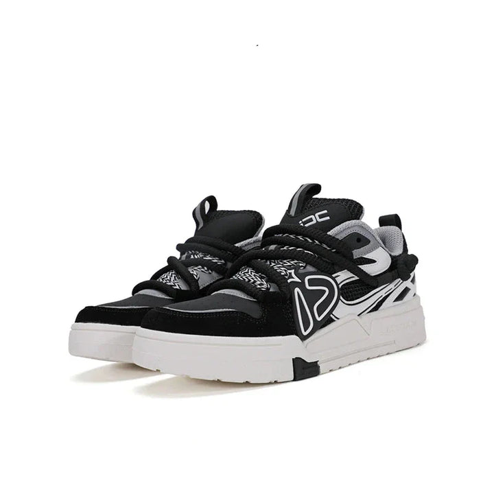 Vulcanized Harajuku Glide Sneakers  black-white 36  - VILIVAUN