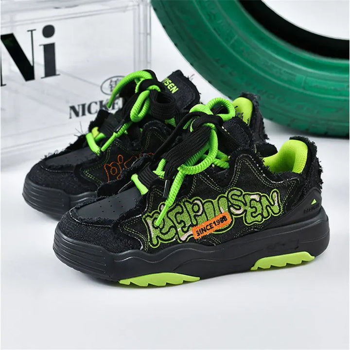ComfortX Lace-Up Sneakers  black 36  - VILIVAUN