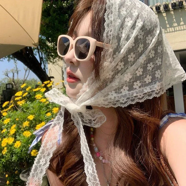 Retro Summer Daisy Flower Women's Bandana