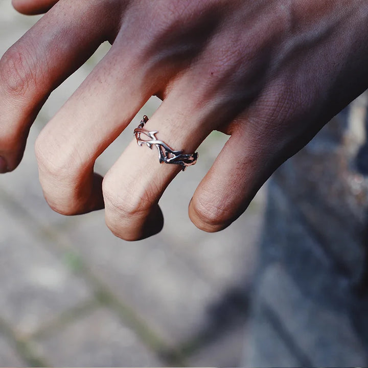 ThornBond Vintage Rings     - VILIVAUN