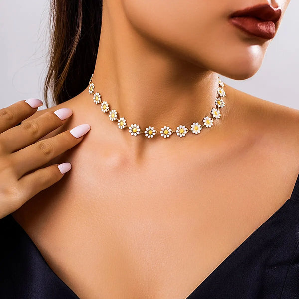 Daisy Choker Necklace